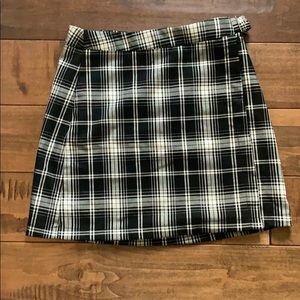 Brandy Melville skirt